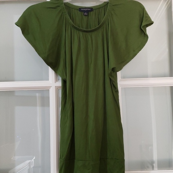 BANANA Republic Top Flutter Sleeve Dr Green Small - Picture 8 of 8